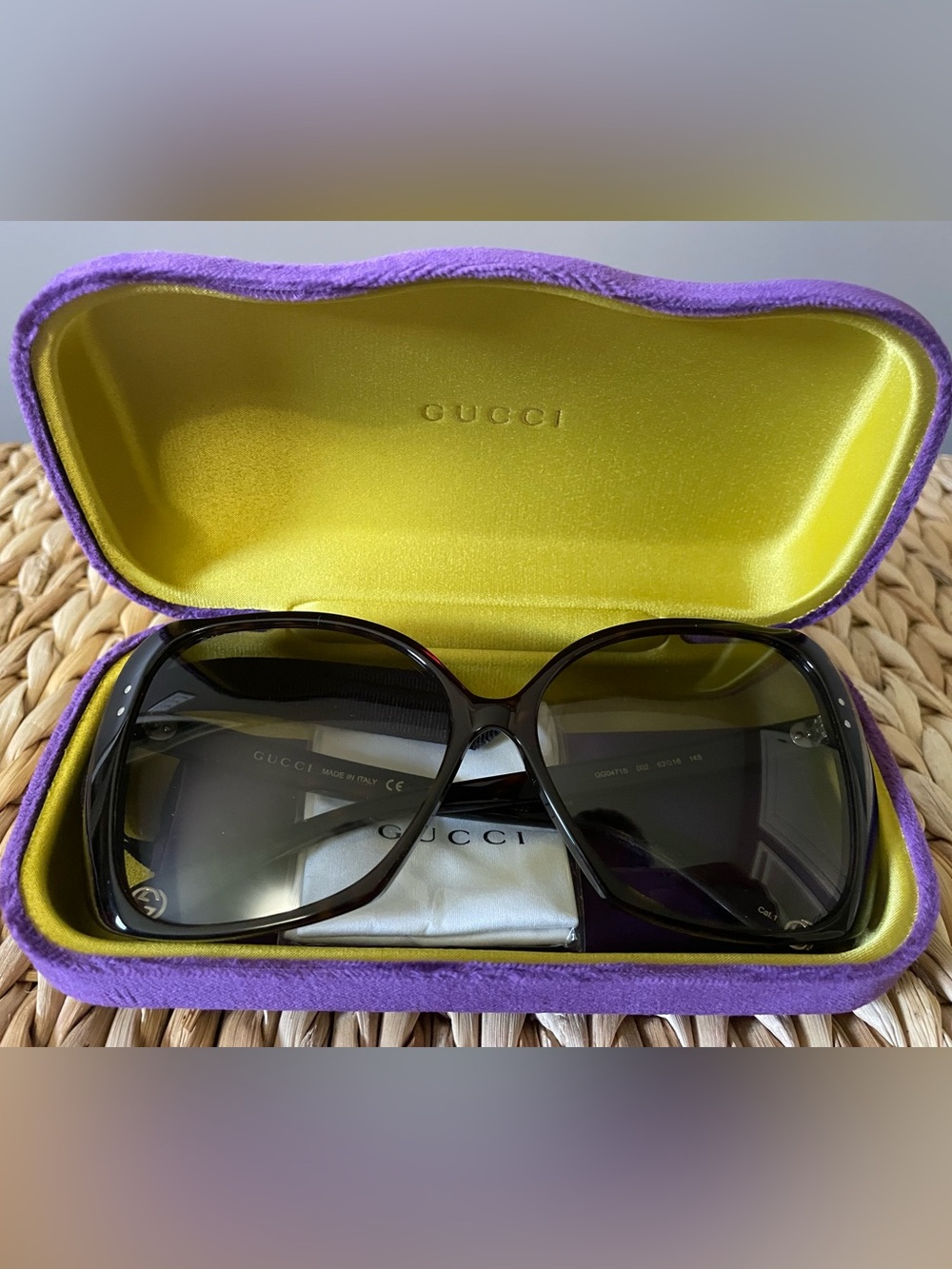 Gucci Fashion Butterfly Oversized Women's Sunglasses in Tortoise Shell